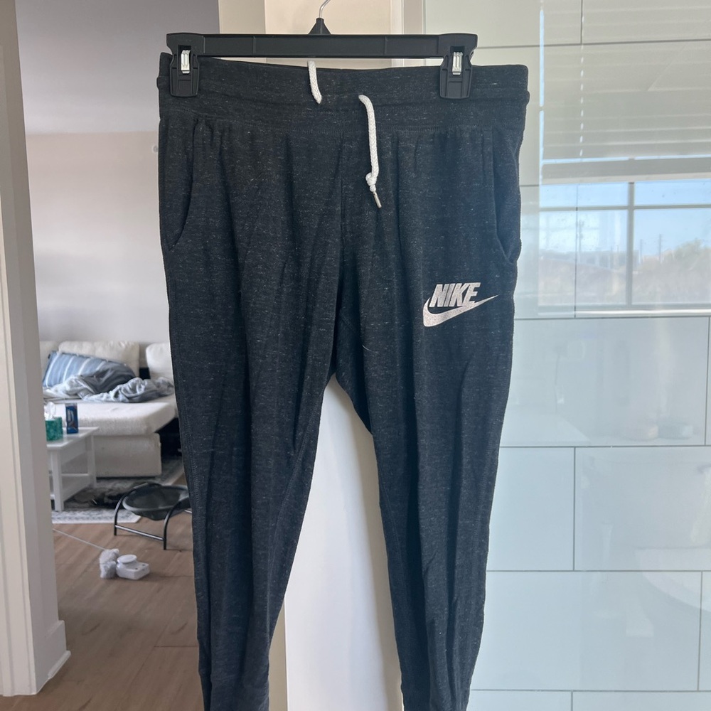 Nike Women’s Black Jogger Pants
